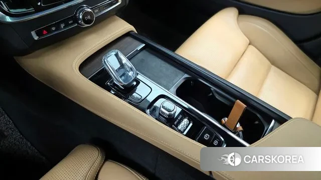 Volvo S90 id 3717432 из Кореи 19