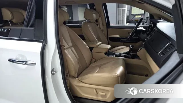 Kia The New Carnival id 3641454 из Кореи 19