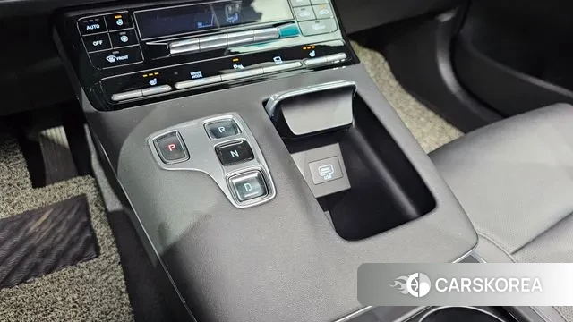 Hyundai The New Grandeur IG id 3343217 из Кореи 19