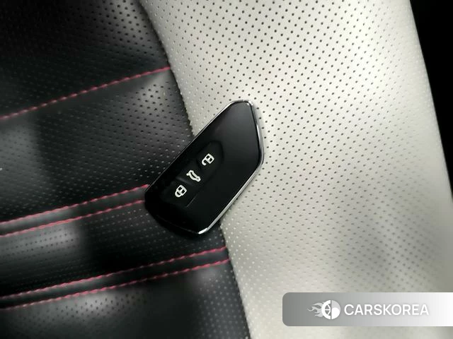 Volkswagen Tourang id 4258384 из Китая 19