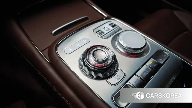 Genesis G90 (RS4) id 3453038 из Кореи 19