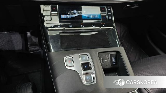Hyundai The New Grandeur IG id 4293676 из Кореи 19