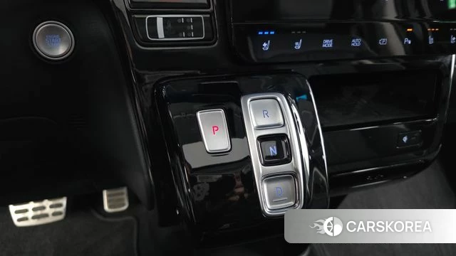 Hyundai Staria id 4187324 из Кореи 19