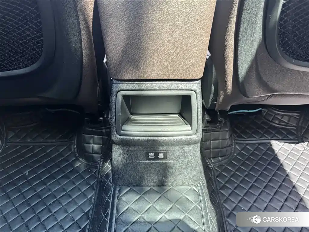 BMW X1 id 4681229 из Китая 36
