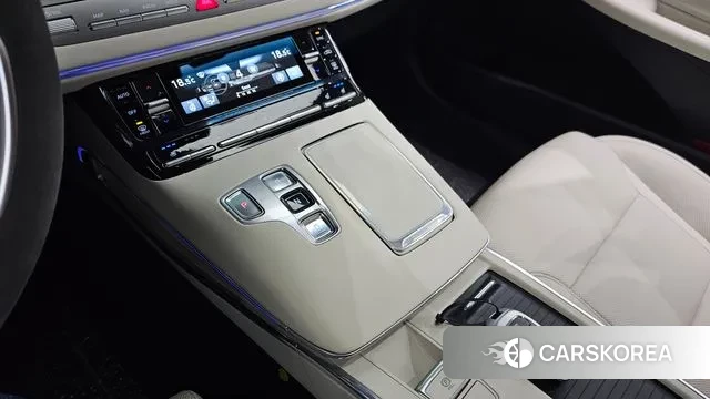 Hyundai The New Grandeur IG id 3170060 из Кореи 19