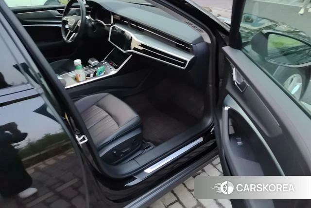 Audi A6 (import) id 4271961 из Китая 16