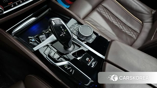 BMW 5 Series (G30) id 4556505 из Кореи 30