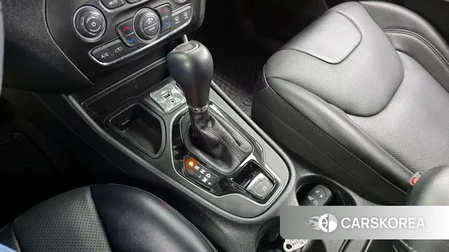 Jeep Cherokee (KL) id 3348320 из Кореи 19