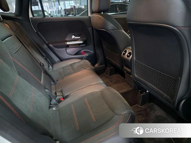 Mercedes-Benz GLA - Class H247 id 4354566 из Кореи 16
