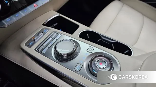 Genesis GV70 id 3581707 из Кореи 19