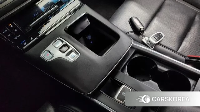 Hyundai The New Grandeur IG id 3350061 из Кореи 19