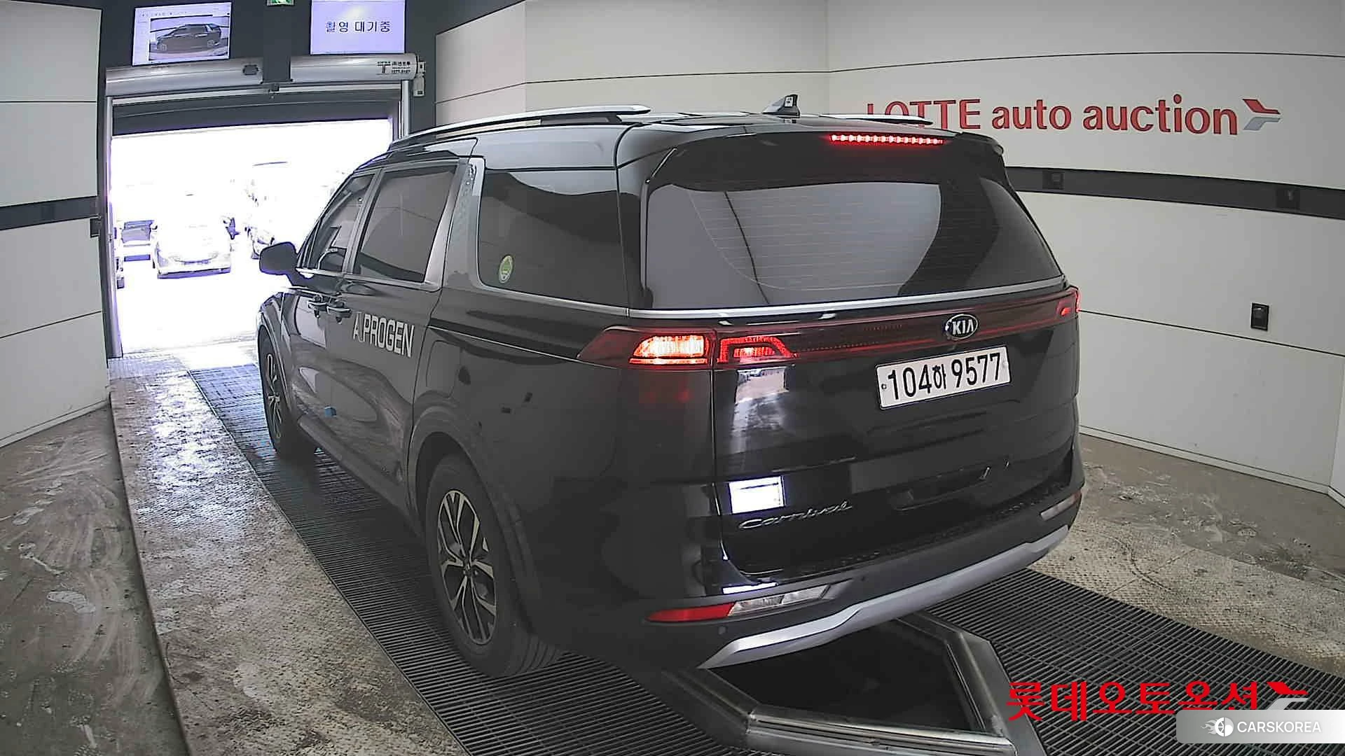 Kia Carnival id 3882133 из Кореи 37