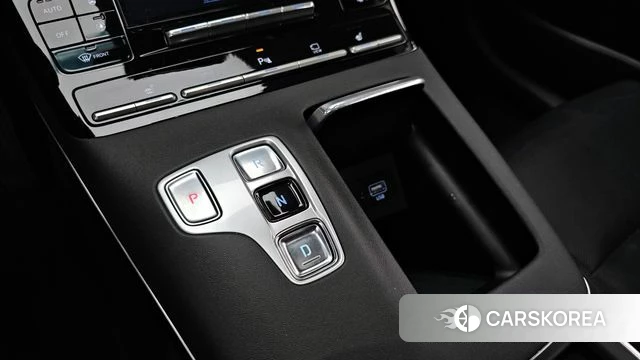 Hyundai The New Grandeur IG id 4019547 из Кореи 19