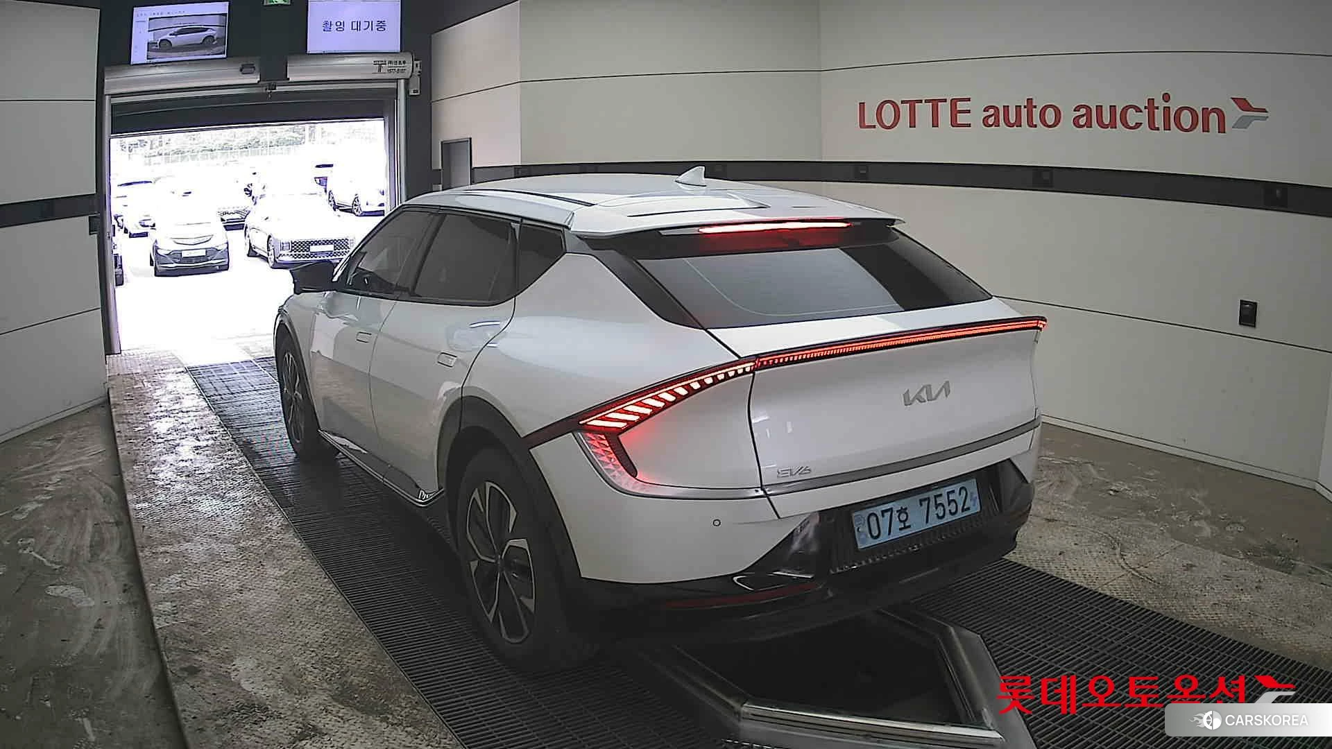 Kia EV6 id 3875716 из Кореи 37