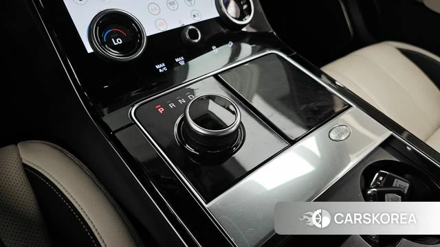 Land Rover Range Rover Velar id 3853465 из Кореи 19