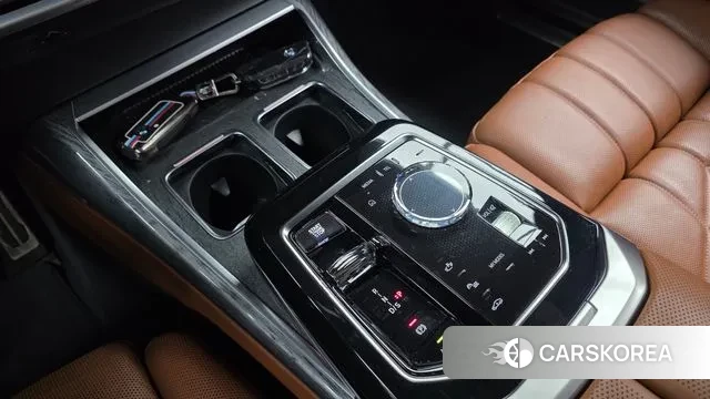 BMW 7 Series (G70) id 3555104 из Кореи 19