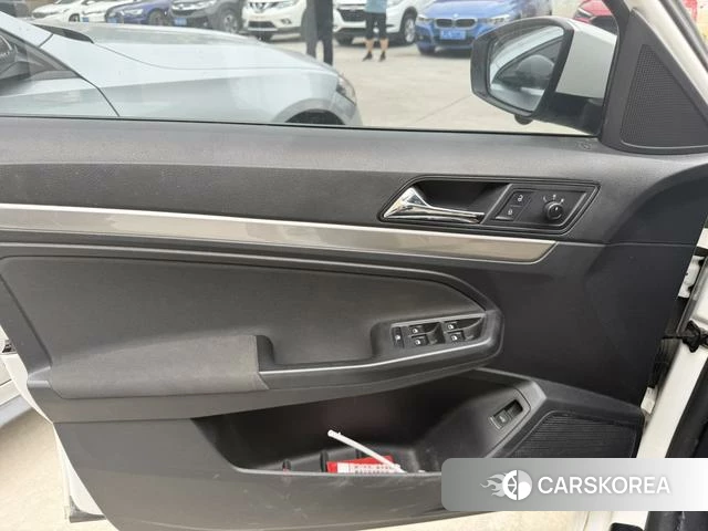 Volkswagen Lavida id 4306956 из Китая 18