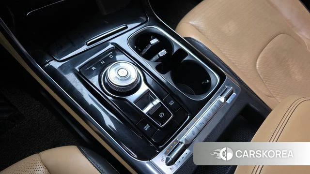Kia Carnival 4th generation id 4310152 из Кореи 31