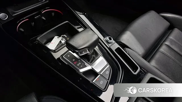 Audi A4 (B9) id 3787916 из Кореи 19