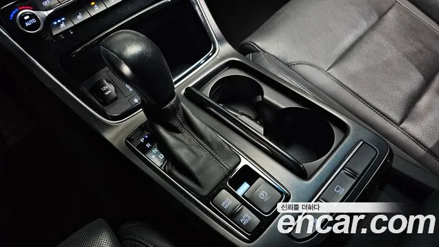 Hyundai Grandeur IG id 2306808 из Кореи 19