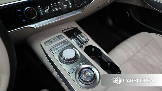 Genesis GV70 id 3877356 из Кореи 19
