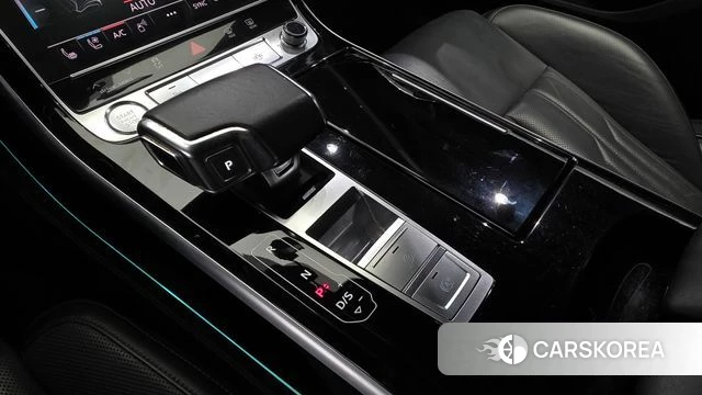 Audi A8 (D5) id 4662601 из Кореи 19