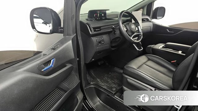 Hyundai Staria id 4315124 из Кореи 30