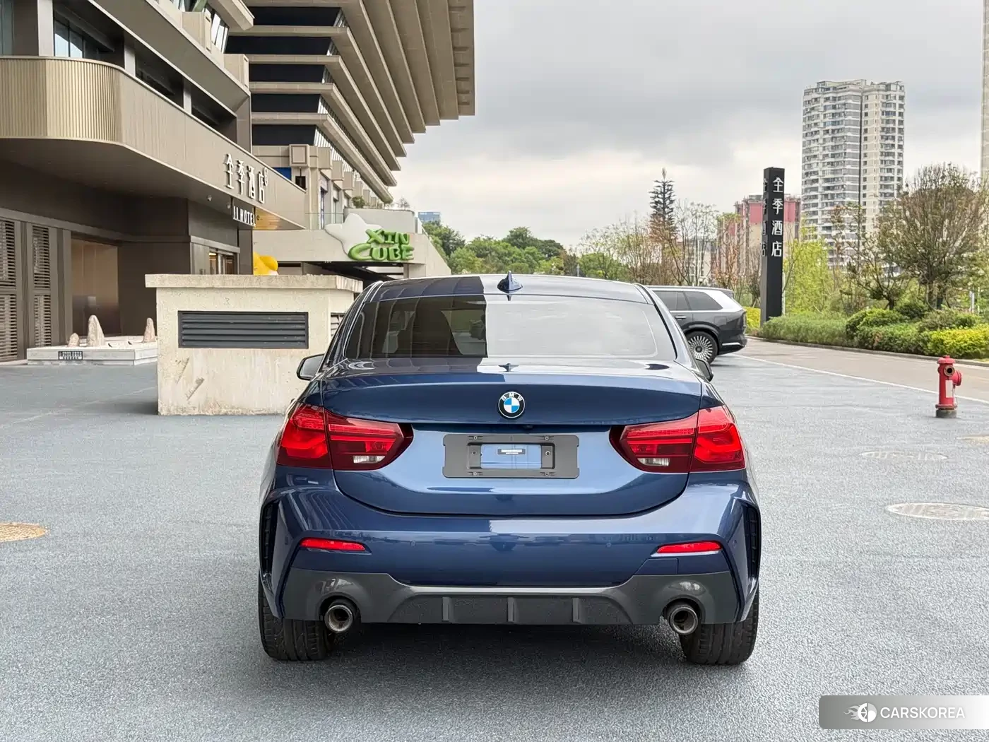 BMW 1 series id 4649355 из Китая 9