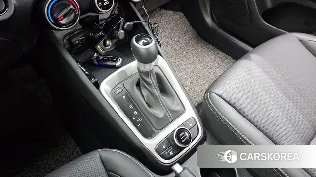 Hyundai Venue id 2975089 из Кореи 19