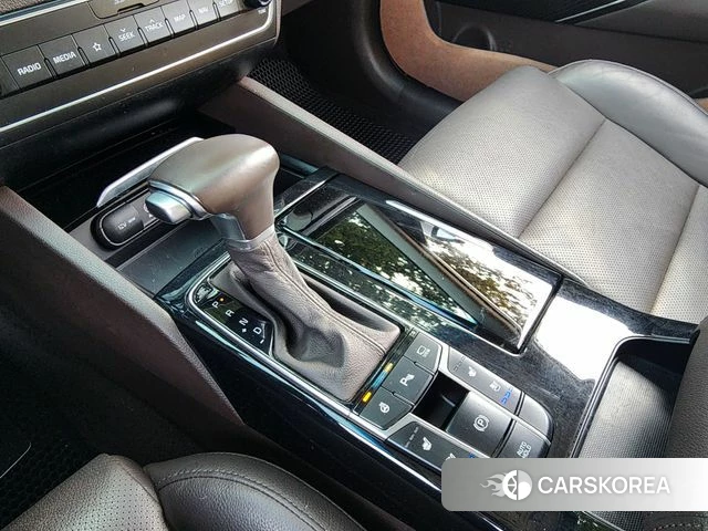 Kia Come New K7 id 3924959 из Кореи 19