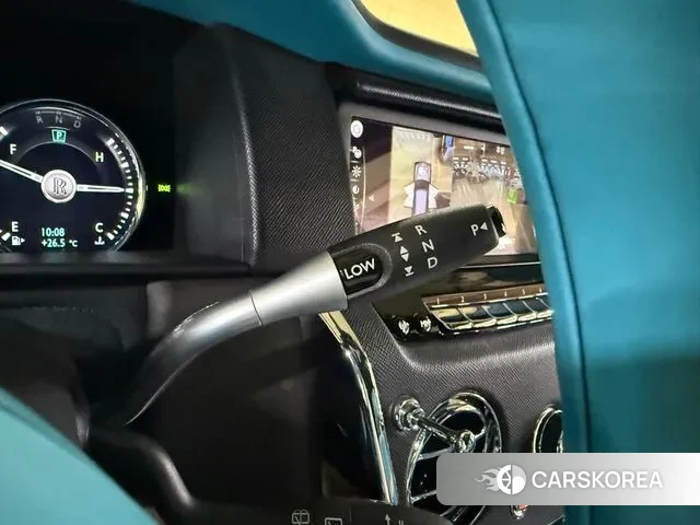 Rolls-Royce Cullinan id 3360330 из Кореи 19