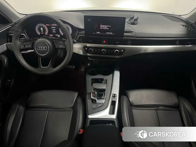 Audi A4L id 4290183 из Китая 11