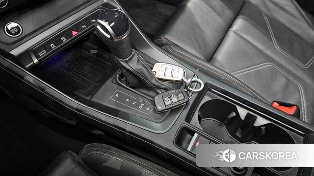 Audi Q3 (F3) id 3915040 из Кореи 19