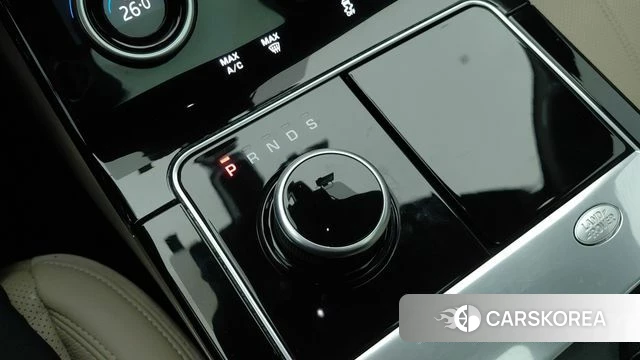 Land Rover Range Rover Velar id 3860787 из Кореи 19