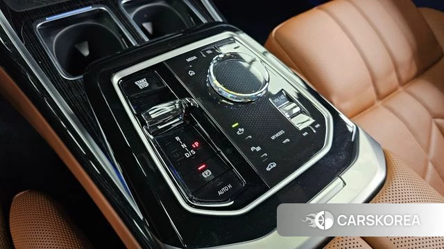 BMW 7 Series (G70) id 4242758 из Кореи 32