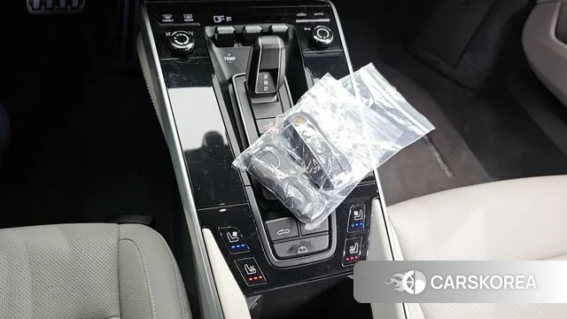 Porsche 911(992) id 3544412 из Кореи 19