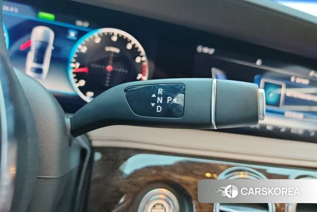 Mercedes-Benz S-class id 4221383 из Китая 16