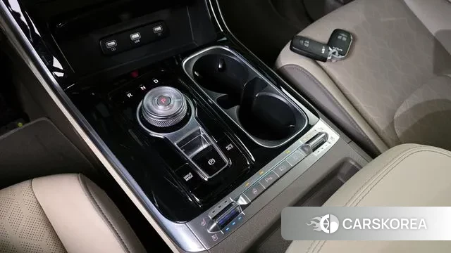 Kia Carnival 4th generation id 3518940 из Кореи 19