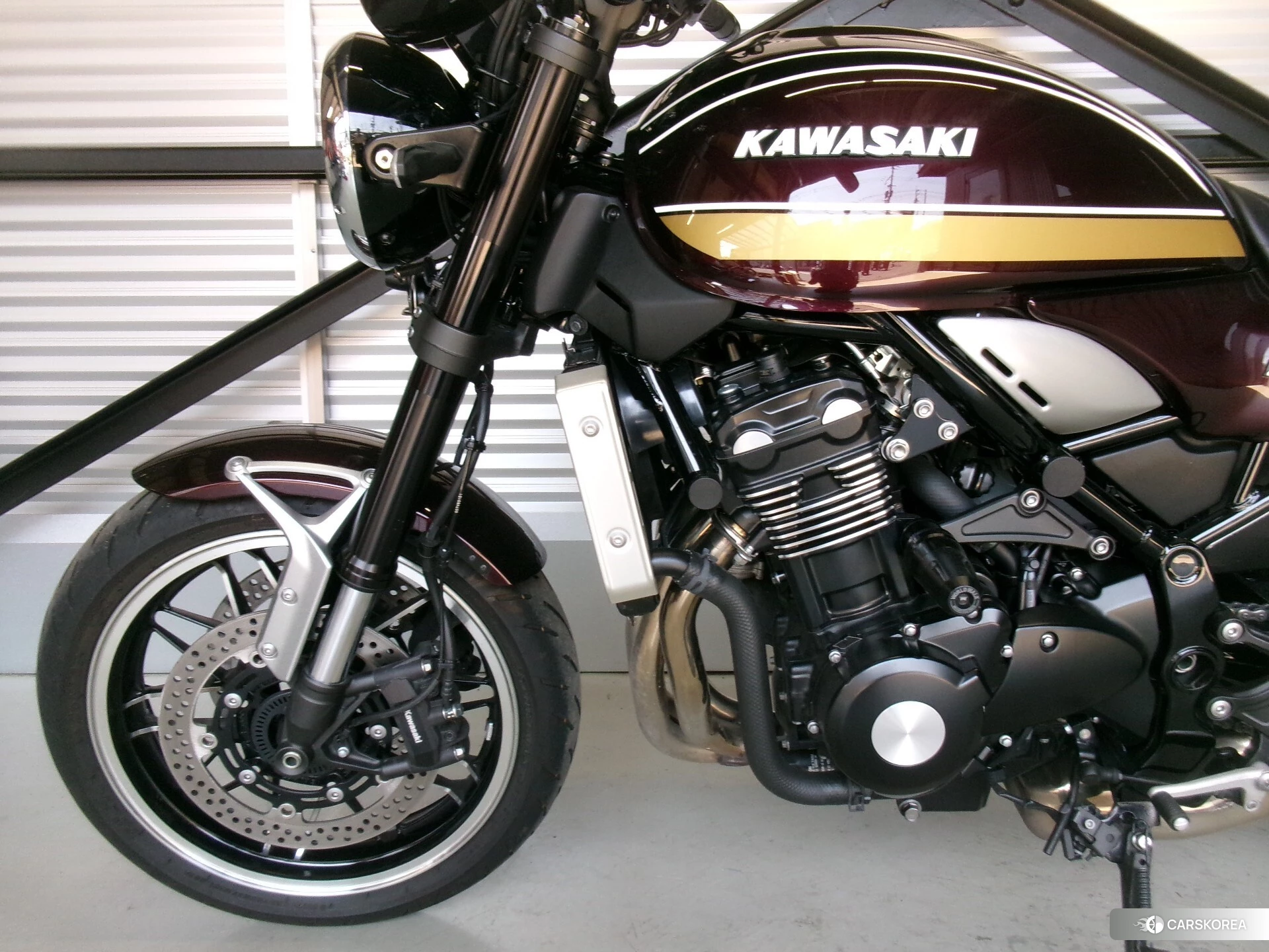 Kawasaki Z900RS id 4380179 из Японии 9