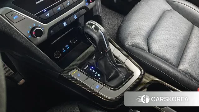 Hyundai Avante AD id 3728707 из Кореи 19