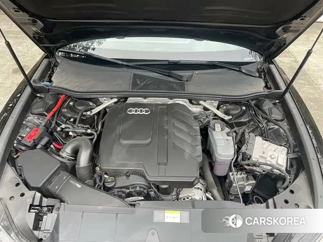 Audi A6L id 4290038 из Китая 9