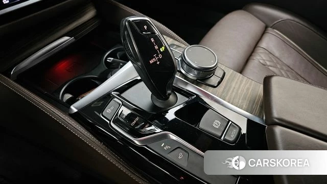 BMW 5 Series (G30) id 3937205 из Кореи 19