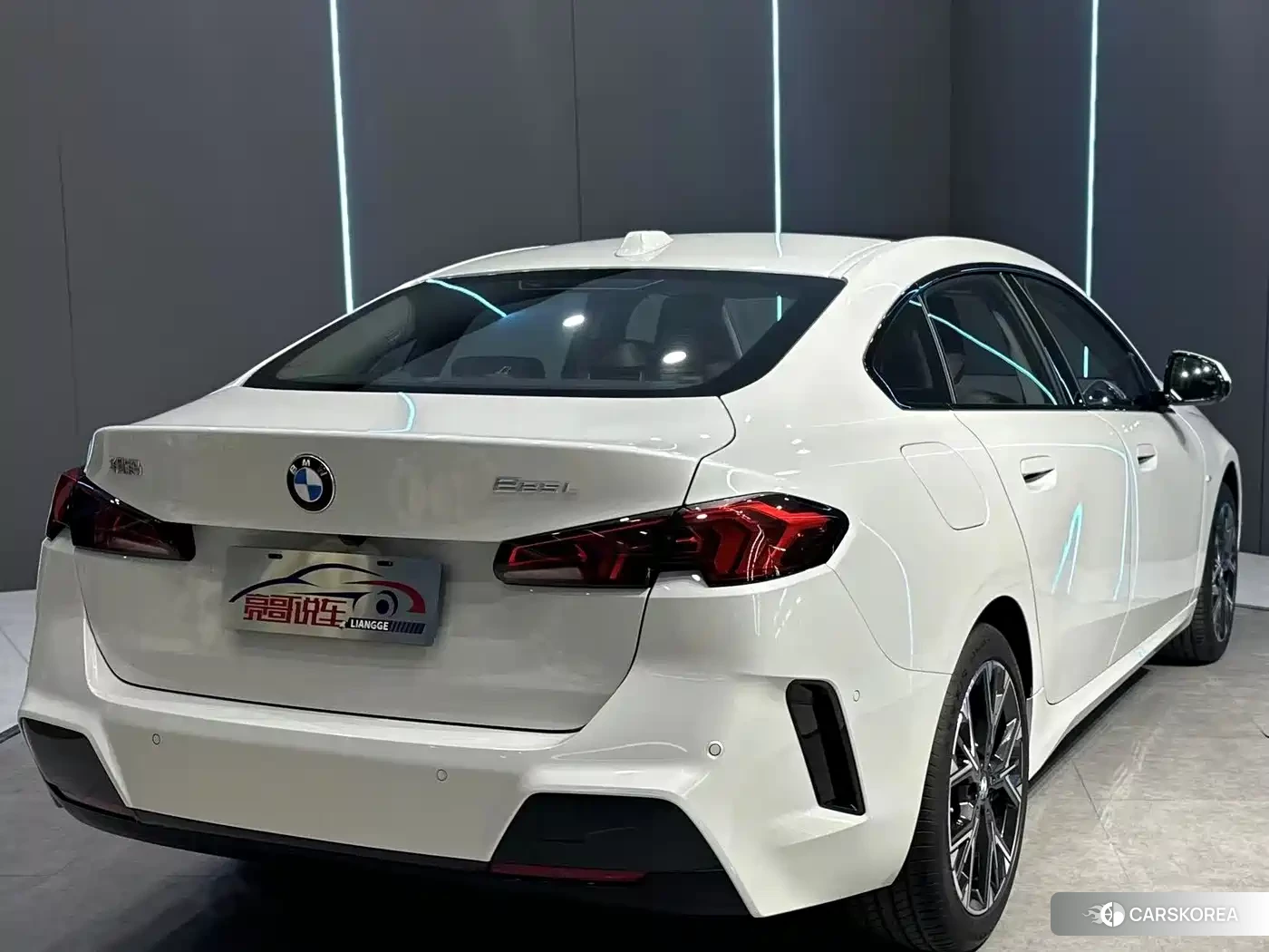 BMW 2 series id 4546669 из Китая 11