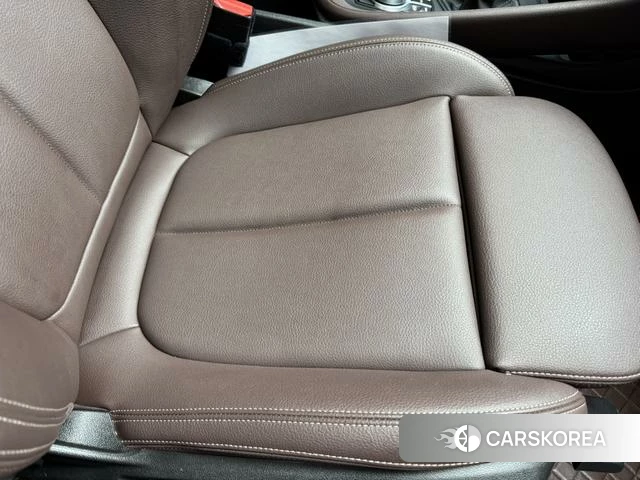 BMW X1 id 4380392 из Китая 25