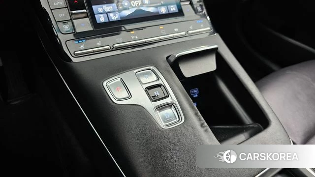 Hyundai The New Grandeur IG Hybrid id 4887217 из Кореи 19