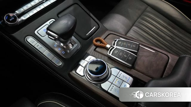 Genesis G90 id 4765252 из Кореи 19