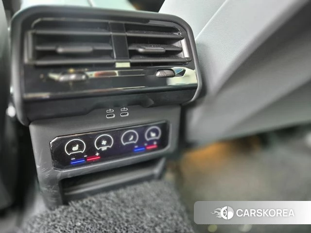 BMW 5 Series (G60) id 4488289 из Кореи 19