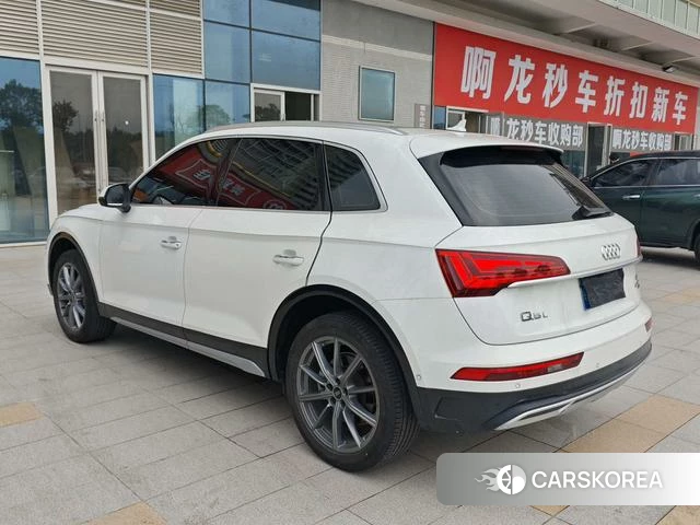 Audi Q5L id 4299764 из Китая 9