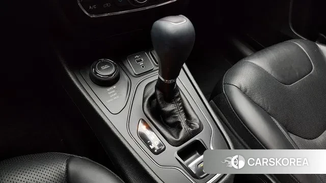 Jeep Cherokee (KL) id 3494533 из Кореи 19