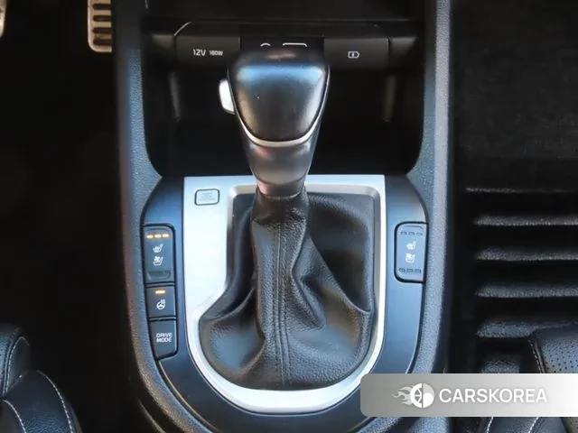 Kia Come New K3 id 3647307 из Кореи 19